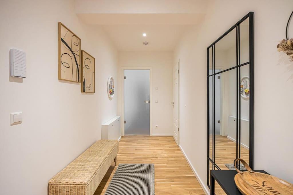 Stylisches Zentrales City-Apartment Mit 2 Balkonen Лейпциг Экстерьер фото