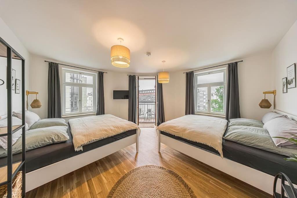 Stylisches Zentrales City-Apartment Mit 2 Balkonen Лейпциг Экстерьер фото