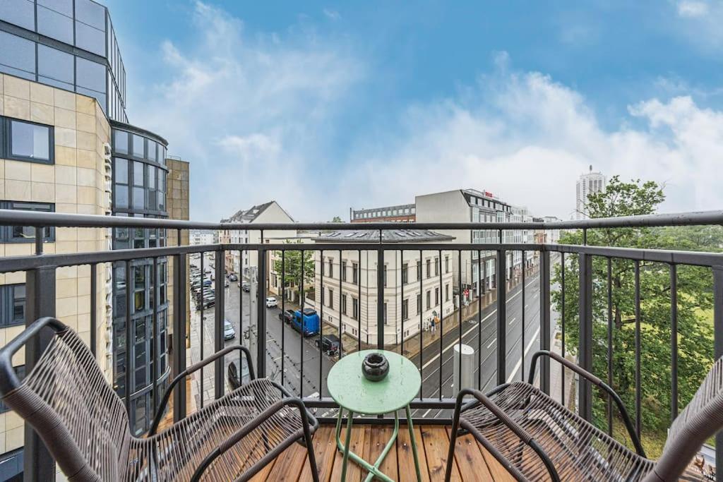 Stylisches Zentrales City-Apartment Mit 2 Balkonen Лейпциг Экстерьер фото
